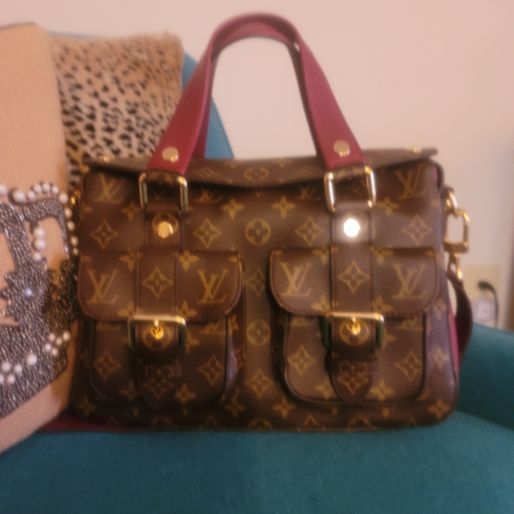 Louis Vuitton  Manhattan